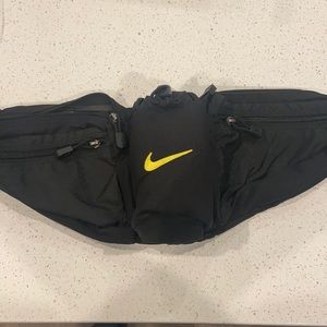 Nike waist pack